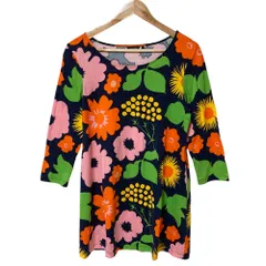 美品 marimekko マリメッコ フラワープリント チュニック カットソー S ネイビー オレンジ レディース 古着 中古 USEDのサムネイル