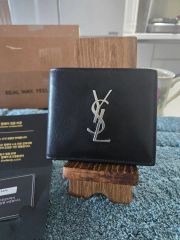 Saint Laurent ビルクリップウォレットタイニーカサンドラ 箱付き