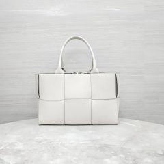 BOTTEGA VENETA ミニザアルコ ハンドバッグ ショルダーバッグ - メルカリ