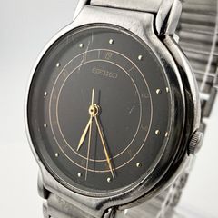 ✨SEIKO✨セイコー✨5P31-5320✨クォーツ✨ホワイト文字盤✨腕時計