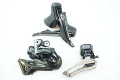 バッテリー込み】SHIMANO 105 R7170 Di2 コンポセット12s - メルカリ