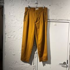 ワコマリアDOUBLE PLEATED CHINO TROUSERS イエロー - メルカリ