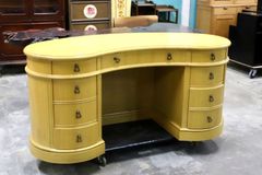 GMJH165A○ American-made Vintage Kidney-shaped Double Pedestal Desk Executive Desk Yellow Study Desk Antique Furniture (Keywords: Drexel)