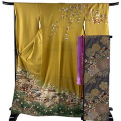 美品　正絹 引き振袖 比翼付 金彩 四季草花文様 豪華絢爛 新出品美品 正絹 引き振袖 比翼付 金彩 四季草花文様 豪華絢爛 - メルカリ