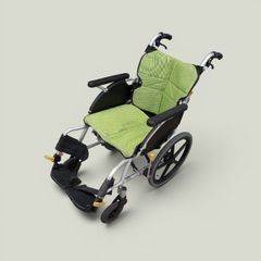 マツナガ 介助型車椅子 NEXT－51B グリーン【京都引取希望