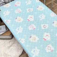 サンリオ しまむら 冷感ケット 辻希美 ポチャッコ - メルカリ
