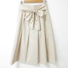 良品 ’S Max Mara エスマックスマーラ ベルテッド タック フレア ロングスカート 36 ベージュ レディース 古着 中古 USEDのサムネイル