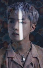 BTS J-HOPE THE FINAL ホログラムスペシャルカード - メルカリ