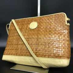 Fendi 編み込みデザイン ショルダーバッグ 2026年最新】フェンディ 編み込み ショルダーバックの人気アイテム