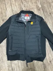 新品級 PARAJUMPERS エリオット 軽量ダウン ブラック Lのサムネイル