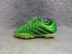 コレクター必見 adidas プレデターアブソリュート レッド×ホワイト