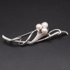 MIKIMOTO ミキモト 3玉 パール ブローチ SILVER 刻印 - メルカリ