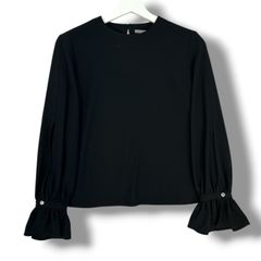 新品未使用タグ付き yori ヨリ タックショルダーハンサムブラウス 38 