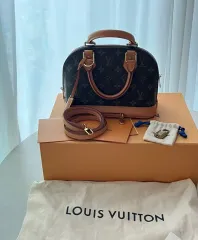 Louis Vuitton アルマ BBのサムネイル