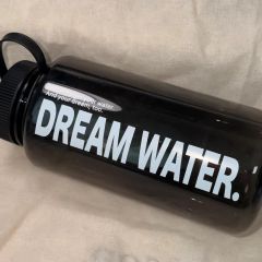 nct dream ウォーターボトル チソン トレカ セット nct dream ウォーターボトル チソン トレカ セット - メルカリ