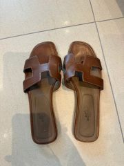 あんしん鑑定！HERMES Hモチーフ サンダル サイズ36 ゴールド オアジス 