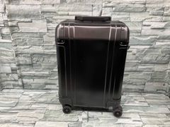 専用品　カクカクタイプ廃盤品！ゼロハリバートンGEOアルミ83Lブラック 専用品 カクカクタイプ廃盤品！ゼロハリバートンGEOアルミ83Lブラック