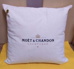 激レア 非売品 Moët&CHANDON モエ・エ・シャンドン クッション - メルカリ