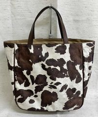 Chiiiibag 牛柄　バスケットトート Chiiiibag 牛柄 バスケットトート - メルカリ