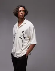 トップマン メンズ トップス ポロシャツ フラワー柄 シャツ ジャージー フラワー Topman boxy fit textured button up jersey shirt with floraのサムネイル
