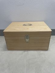 倉敷意匠 栗の葉書ケース - メルカリ