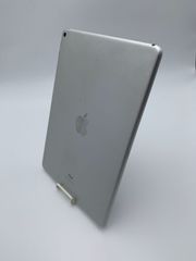 iPad Air 3世代 256GB シルバー 中古（フレーム・画面キズ有）- メルカリ
