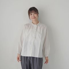 オローネ ノーカラー ストライプ 長袖ブラウス クルーネック tandey 