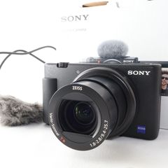 極美品】《 ショット数 1000回以下》Canon ミラーレス一眼カメラ EOS 