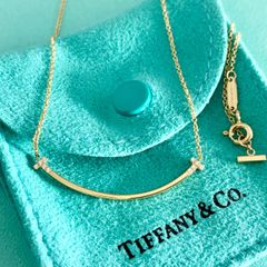 ま*な様 Tiffany T Smile ペンダント スモール ダイヤモンド - メルカリ