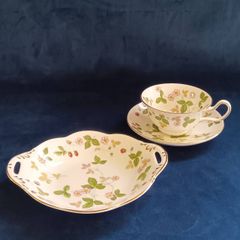 レイノーLimoges George Sand ティーカップ ソーサー 2客 - メルカリ