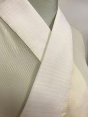 美品 正絹 長襦袢 やまと謹製 贅沢な大人の洒落着物スタイル 生成り 