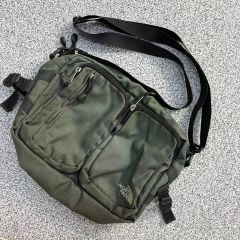 90s Woods outdoor Equipment utility bag - メルカリ