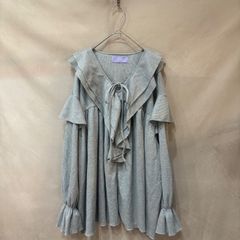 26SS新品】furfur ラッフルフリルプルオーバー - メルカリ