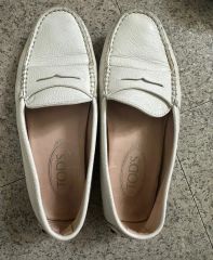 TOD'S 未使用 ドライビングシューズ 37 - メルカリ