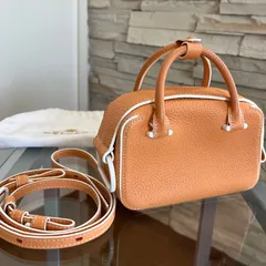 DELVAUX《Cool Box Nano》クールボックス　ナノ アプリコットのサムネイル