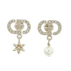 Dior ウィメンズ Petit CDロゴ メタル&レジンパール ピアス - メルカリ