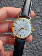 パル様専用 IWC 1960年代 Cal.853 ノンデイト お魚リューズ - メルカリ