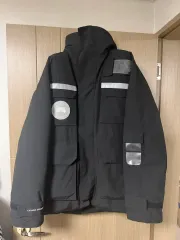 Juun.J Canada Goose(カナダグース) リゾルト ダウン xsのサムネイル