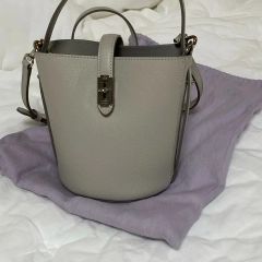 コーチ カミラ バケットバッグ 新品 巾着型ポーチ - メルカリ