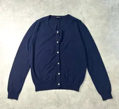 【INGNI】イング カーディガン ネイビー ビジューボタン 長袖 Mサイズ シンプル きれいめ レディース 春秋 カジュアル 上品 オフィス 通勤通学 羽織り トップス ニット 紺色のサムネイル
