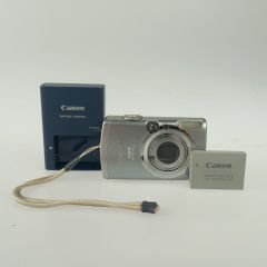 極美品✨️Canon IXY DIGITAL 800 IS シルバー 動作良好◎ - メルカリ