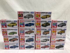 トミカファミリーカー14台まとめ売り - メルカリ