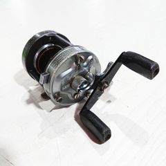 Daiwa PHANTOM ST-5 ベイトリール 整理番号R85 - メルカリ