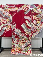 振袖 金駒 金彩 紋意匠 身丈170cm 撥水加工済 MO3273 | Mercari