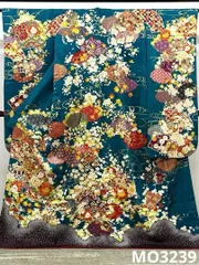 振袖 金彩 刺繍 牡丹 貝桶 紋意匠 身丈167cm 撥水加工済 MO3239のサムネイル