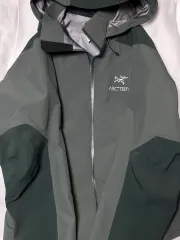 S)ARC'TERYX アークテリクス ベータ ar 出品のサムネイル