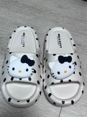 L.D.S.×HELLO KITTYコラボ ビーチサンダル 激レア キティちゃん - メルカリ