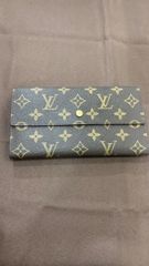 美品】ルイ・ヴィトン モノグラムヴェルニ ポルトフォイユ サラ 長財布