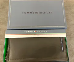 【新品・訳あり】 TOMMY HILFIGER トミーヒルフィガー長財布 ラウンドファスナー 31TL13X025 001 ブラックのサムネイル