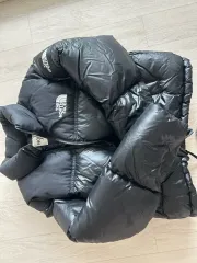 THE NORTH FACE ザノースフェイス ヌプシ ダウン ブラック Sのサムネイル